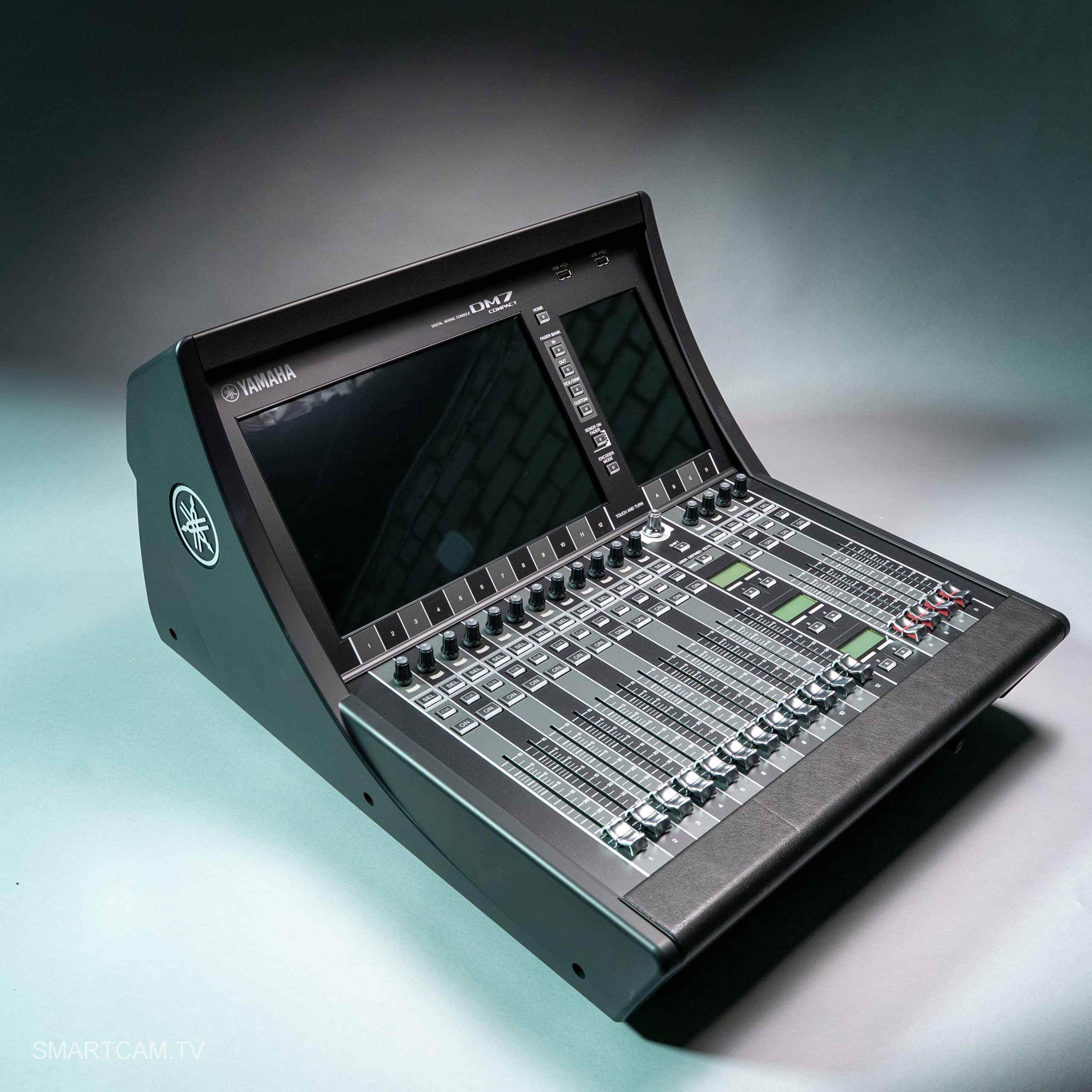 YAMAHA DM7 COMPACT WITH DANTE